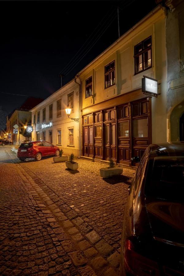 Zollus House Tvrda Leilighet Osijek Eksteriør bilde
